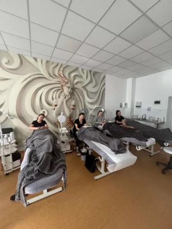 eb54c68f-21b3-4b2b-8392-fb10f0e8e2a3-1