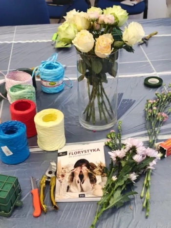 c9eee1d6-9edf-4725-b891-465e68d7e7a2