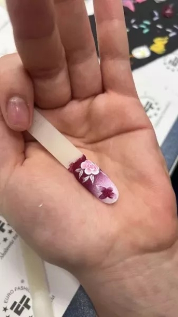 warsztaty-zdobienia-paznokci-zhostovo-7