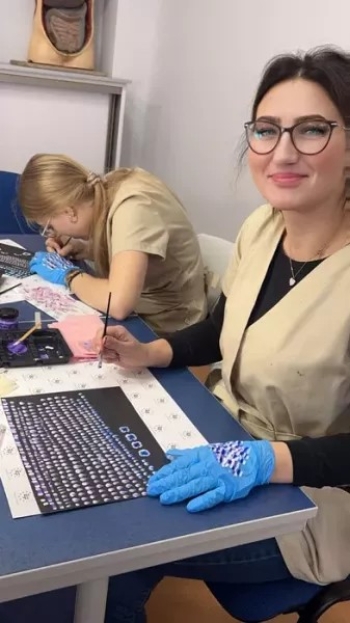 warsztaty-zdobienia-paznokci-zhostovo-9